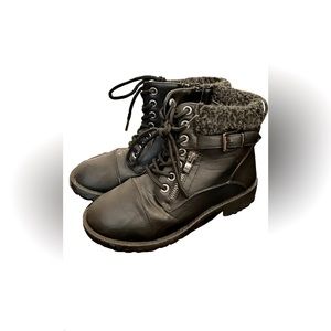 Women’s Black Boots